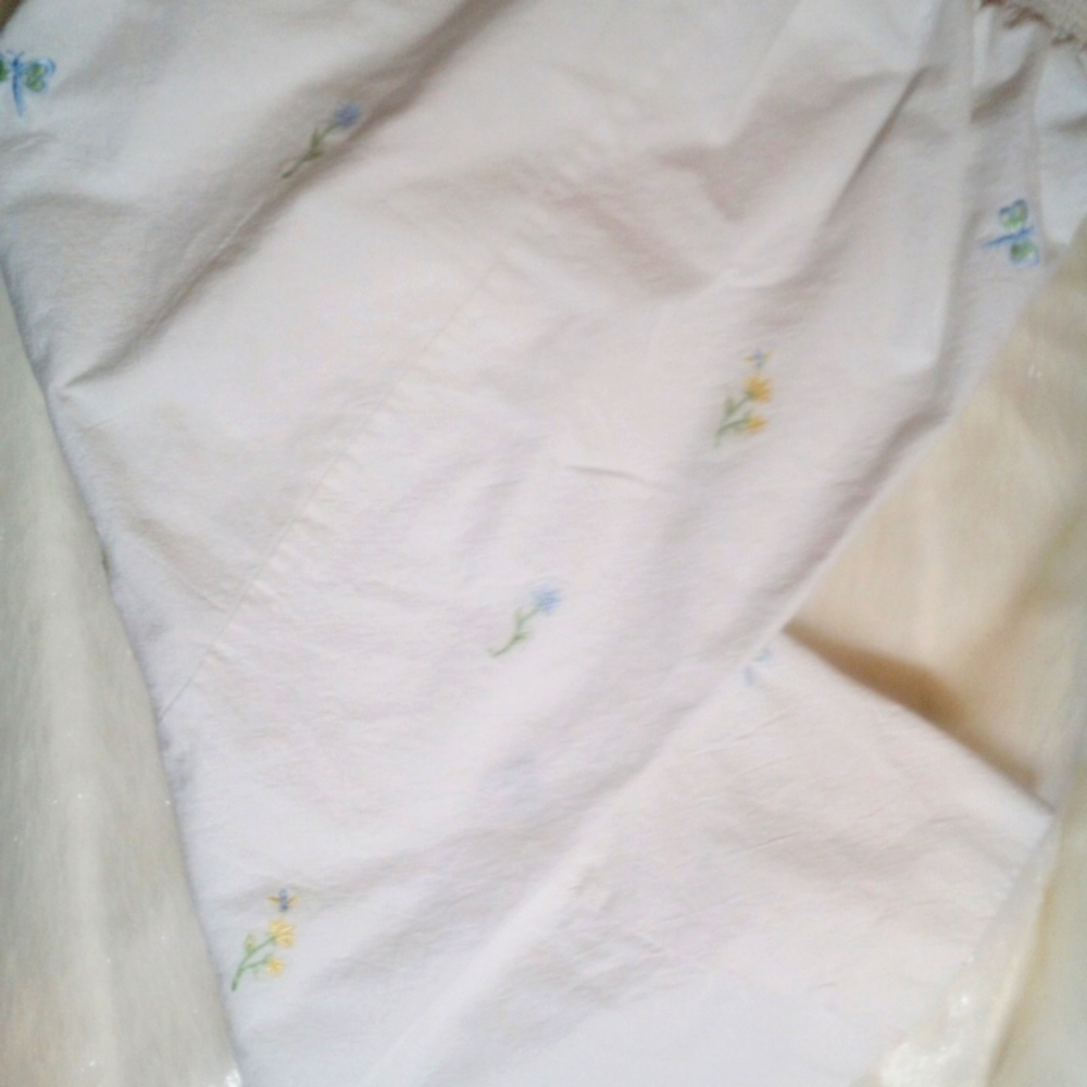 💕  ALFRED DUNNER Embroidered Dragonflies Bees Butterflies12 Capris l